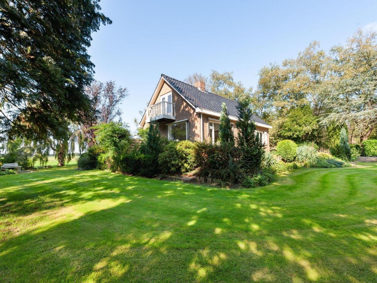 Cozy Vacation Home With A Private Garden Mantinge ภายนอก รูปภาพ