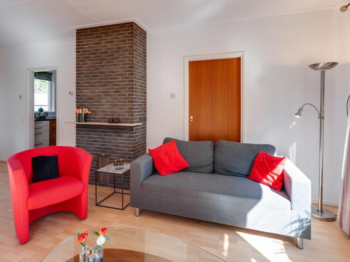 Cozy Vacation Home With A Private Garden Mantinge ภายนอก รูปภาพ